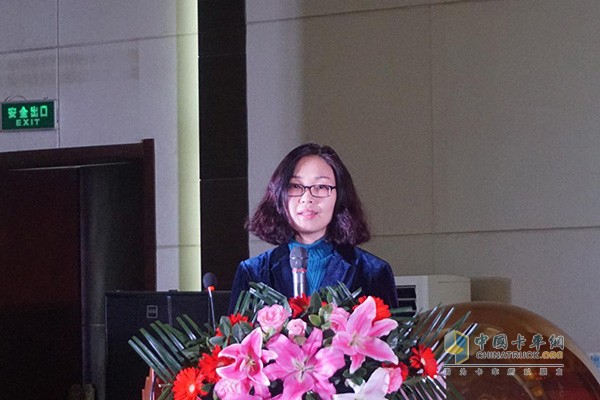 陜汽重卡銷售公司副總經理曹英