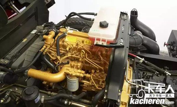 東風(fēng)中卡D9發(fā)動(dòng)機(jī)