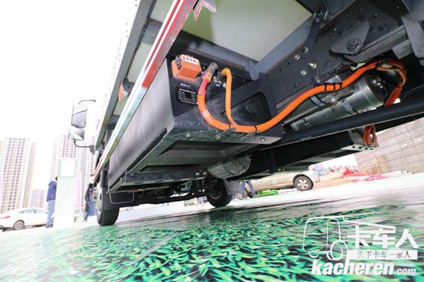 乘龍L2 EV每度電能夠行駛3公里