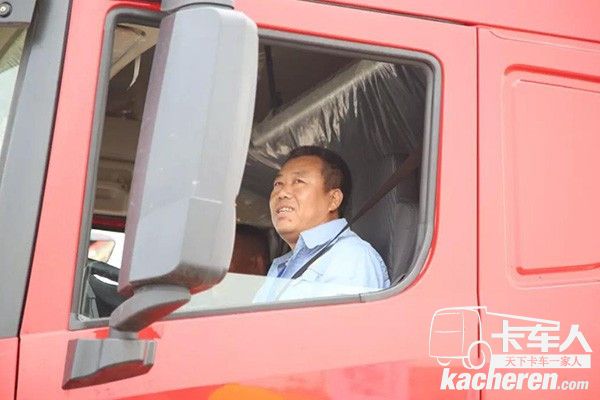 全國(guó)各地重卡駕駛達(dá)人紛紛參賽