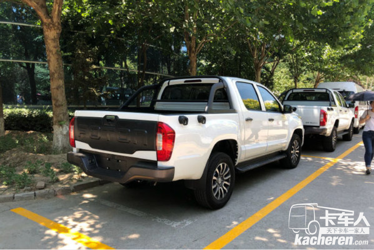 路邊驚現新款福田皮卡&nbsp;來猜亮點有哪些