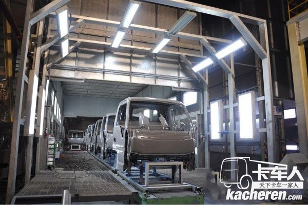 涂改車間實現涂裝全程自動化