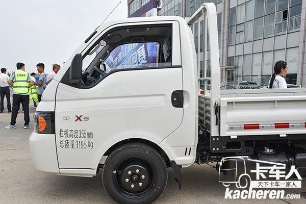 江淮X5轎卡車身防撞做了6處加強(qiáng)筋