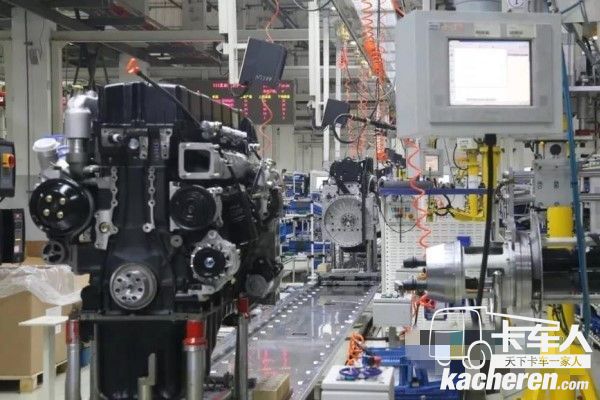 上柴發(fā)動(dòng)機(jī)組裝車(chē)間