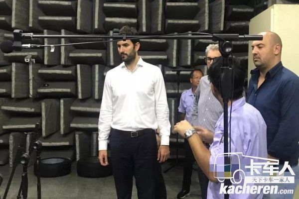 參觀玲瓏輪胎國家認定企業技術中心和智能制造工廠