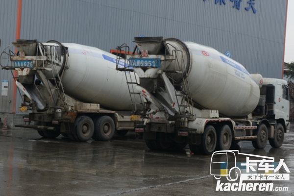從2012年到2018年,吉平建材公司陸續采購了39臺華菱星馬混凝土攪拌車