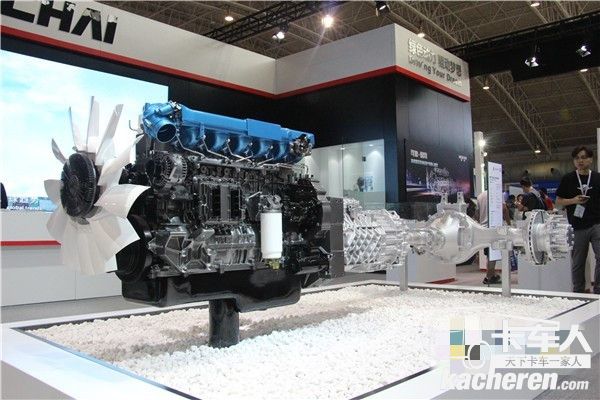 濰柴參展發動機