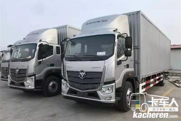 排列整齊的福田歐馬可S5