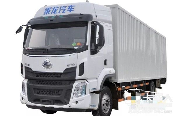 乘龍H5 6.8米高頂雙臥快運房車