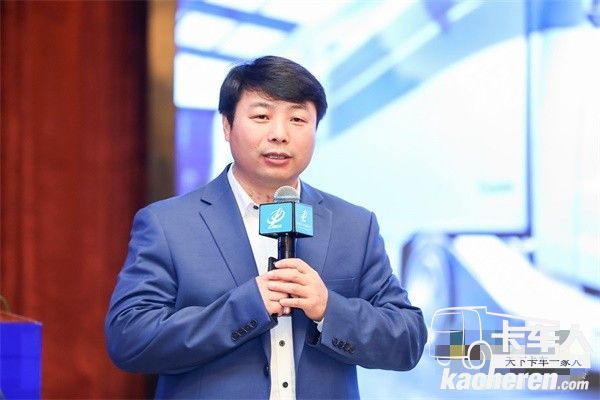 中國汽車流通協(xié)會秘書長鐘渭平