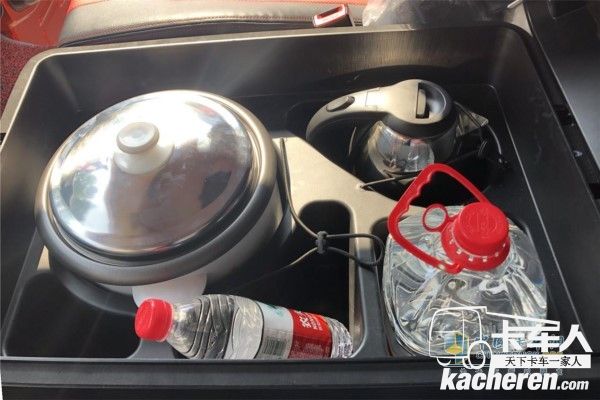 10英寸多媒體大屏