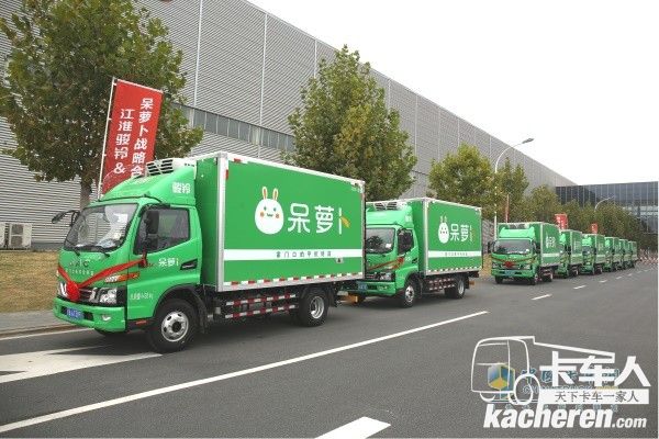 排列整齊的江淮駿鈴V6車隊