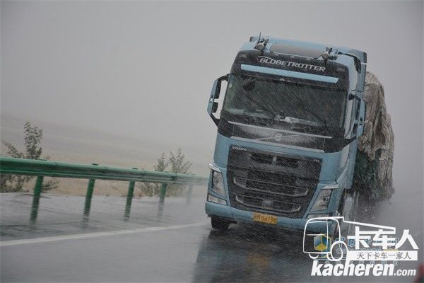 駕駛沃爾沃，惡劣天氣都不怕