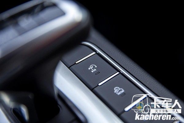 長城炮越野皮卡越野表現(xiàn)