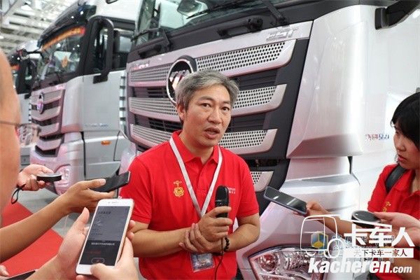 福田戴姆勒汽車商品規(guī)劃總監(jiān)廖召全