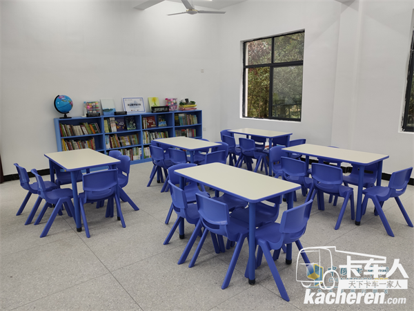 沃爾沃卡車聯(lián)合靈山圖書館計(jì)劃為井岡山市沉塘小學(xué)捐贈(zèng)的圖書館