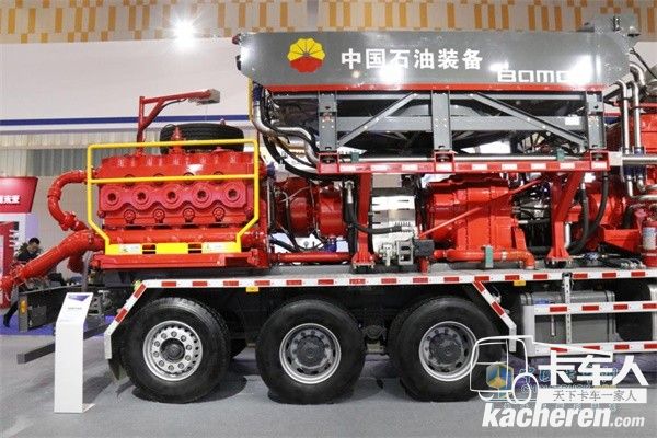 奔馳滿足大功率裝備裝載要求