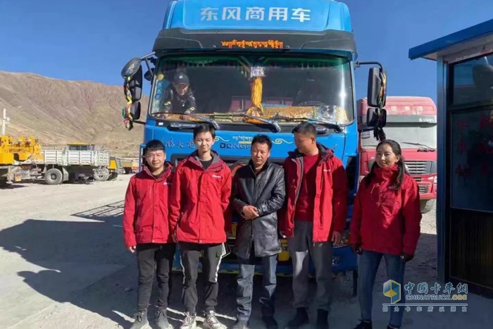 東風商用車 東風天龍 牽引車