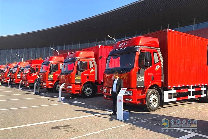 針對2020年,一汽解放將加大對國六產品和新能源產品的布局