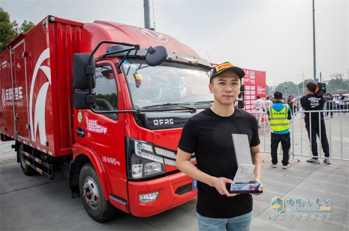 東風輕型車連續兩年獲得“最佳合作伙伴”稱號