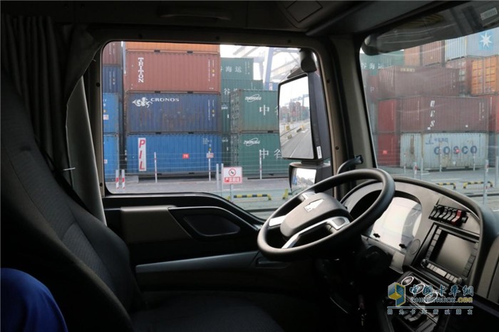 無(wú)人駕駛狀態(tài)下的作業(yè)