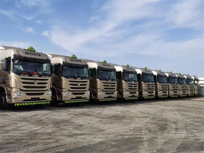 待售的聯合U+系牽引車