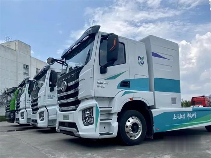 上汽紅巖 牽引車