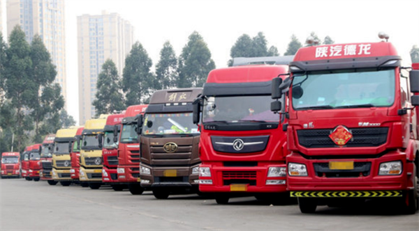 北斗定位系統(tǒng)和車輛保險，對卡友們而言都十分重要。而近期有卡友反映，保費與貨車北斗系統(tǒng)記錄的違法次數(shù)相掛鉤，這究竟是怎么一回事呢?