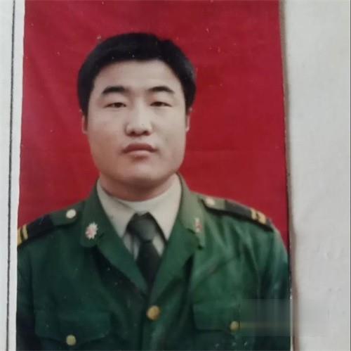 飛碟汽車(chē) 載貨車(chē)