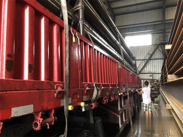 陜汽重卡  牽引車