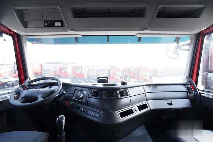 上汽紅巖 牽引車