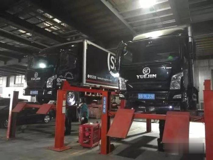 上汽輕卡,超越300C,載貨車