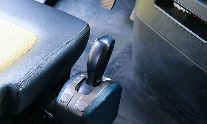 江淮格爾發,江淮跨越V7,重卡