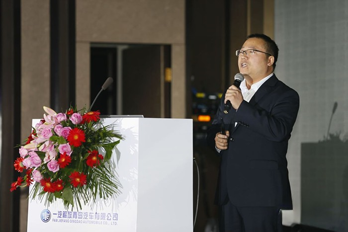 一汽解放青汽,M計劃,牽引車