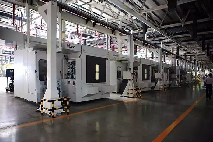 福田康明斯 工廠 發(fā)動機(jī)