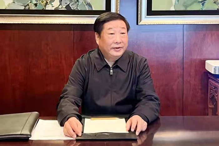 濰柴集團 心無旁騖攻主業 專題干部職工會議