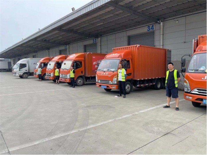 天津密巴巴公司里的江淮康鈴