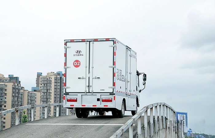 恭喜！泓圖EV榮獲企業標準“領跑者”稱號