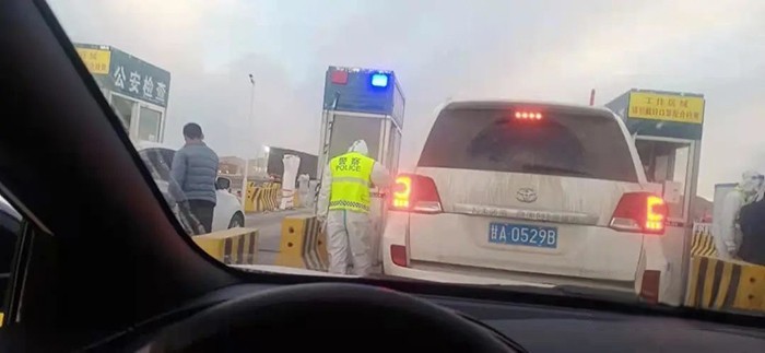 疫情當(dāng)前哈密隆祥跨區(qū)救援  不計(jì)得失詮釋解放卡車(chē)感動(dòng)服務(wù)