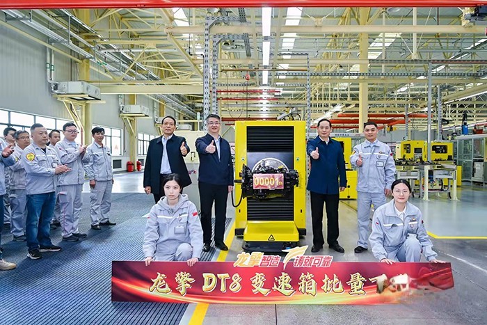 適配于中型載貨車專用車  “龍擎”品牌新成員DT8變速箱批量投產