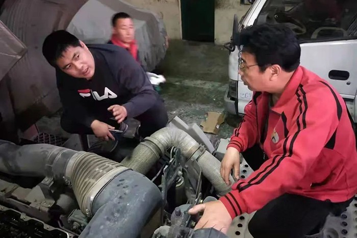 解放動力 工人先鋒號 發動機事業部