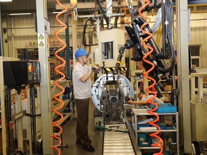 解放動力,發動機