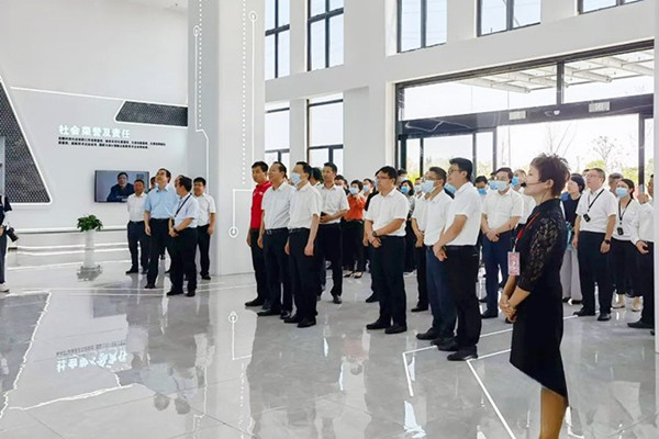 龍?bào)纯萍?湖北產(chǎn)業(yè)園 優(yōu)異排名 100萬元獎勵