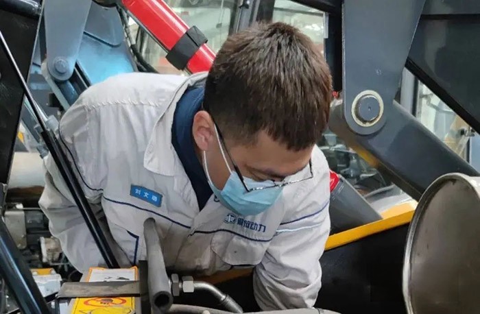 解放動力,發動機