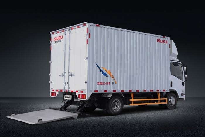 藍牌輕卡的首選 為什么是江西五十鈴翼放EC2.5輕卡?