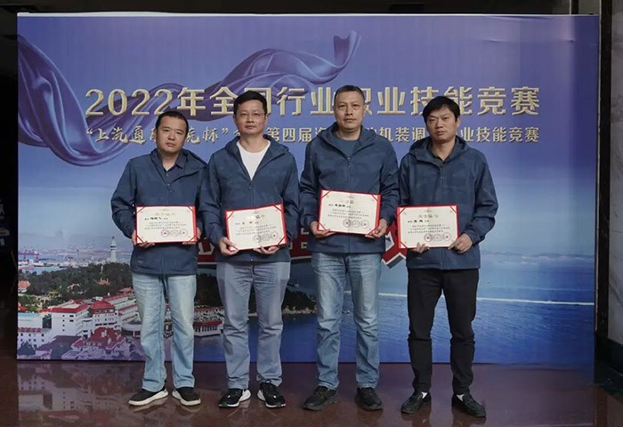 解放動力,發動機