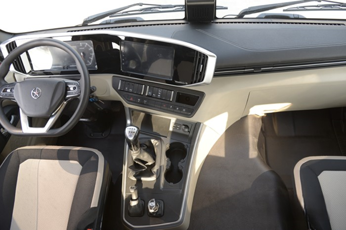 大運重卡V7：讓兔年運輸征途一路狂飆！