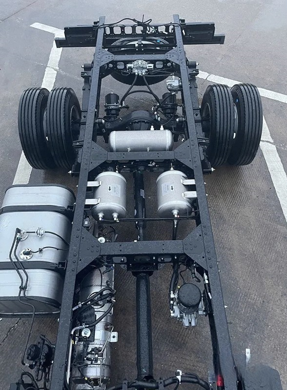 江鈴全新凱運(yùn)+：推動(dòng)高端輕卡輕量化、高效化、舒適化發(fā)展