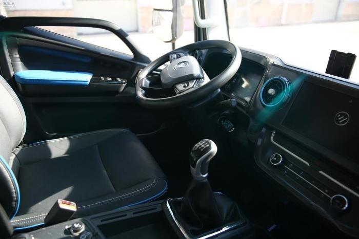 高效運(yùn)輸每一程，全新一代歐馬可超級(jí)輕卡煥新而來