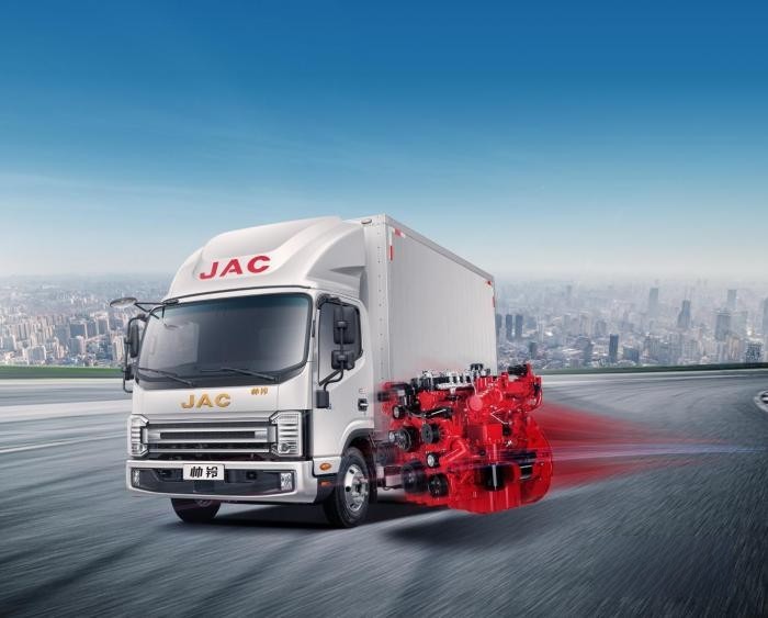 特價車、0利息、2000元油卡，江淮1卡超級會員日豪禮相送助創(chuàng)富